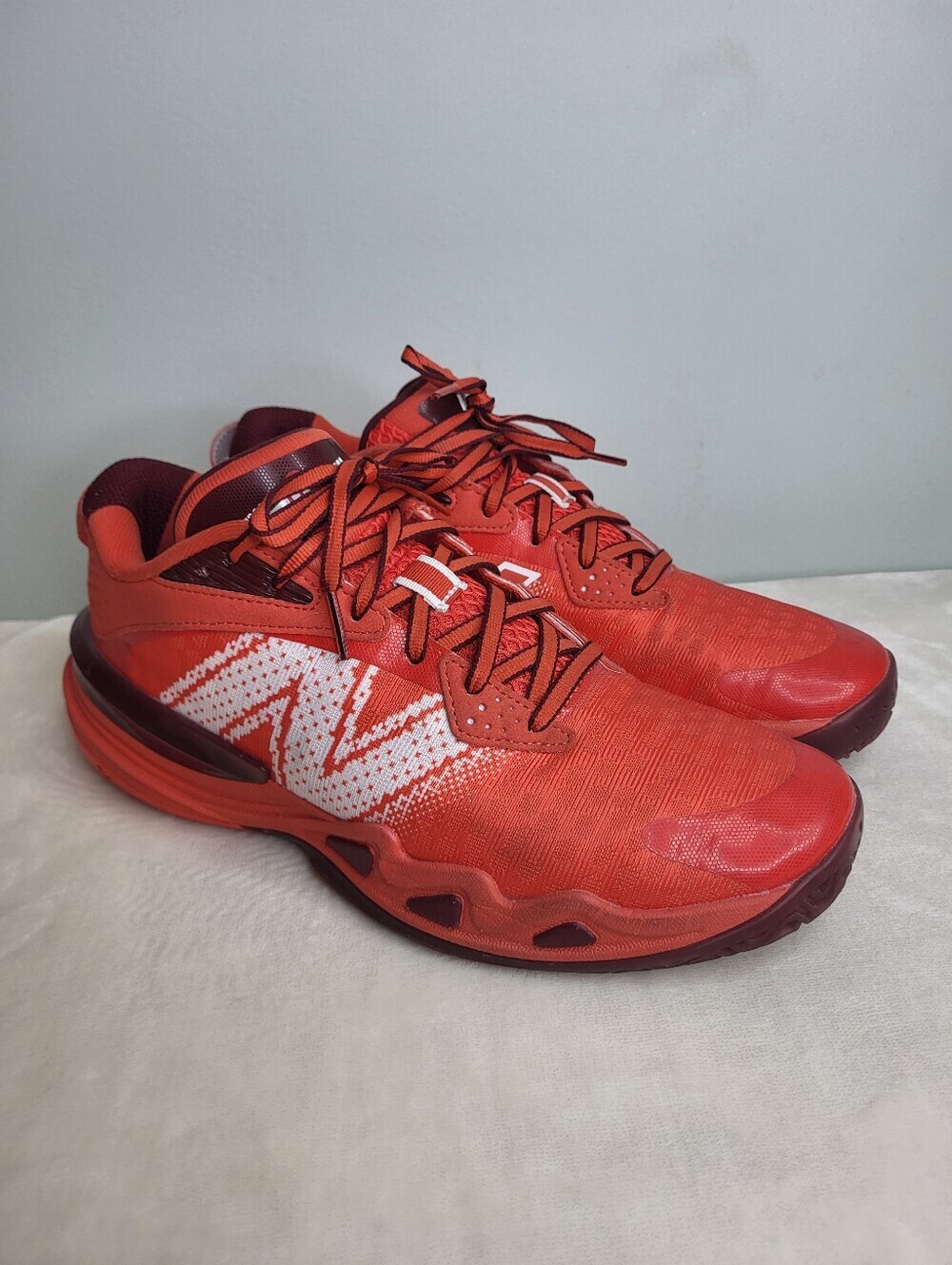 New Balance Hesi Los Flame. Mens 8.5